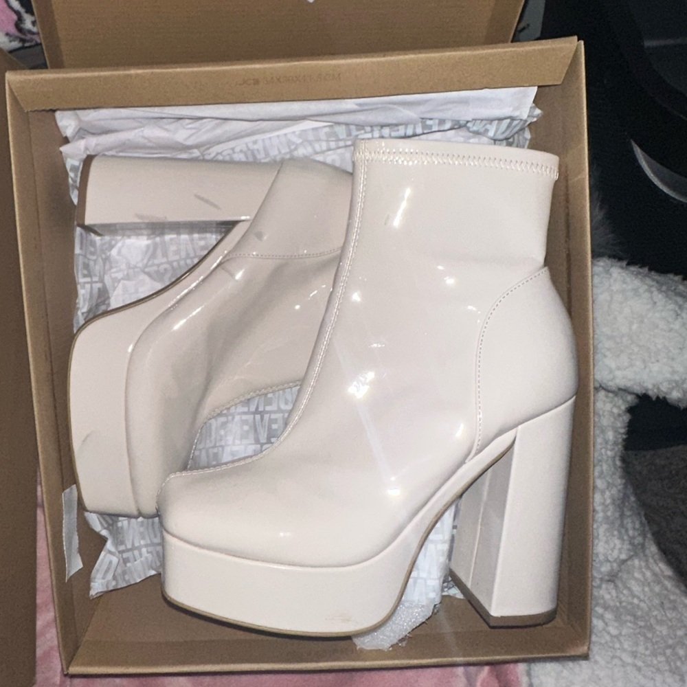 BIANCA bone Steve Madden booties